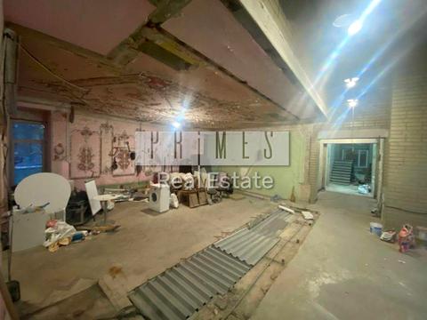 комерційна за адресою Київ, Антоновича вул. (Горького), 125в