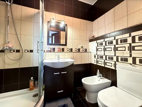 квартира за адресою Дмитра Майбороди вул. (Збишка), 2а