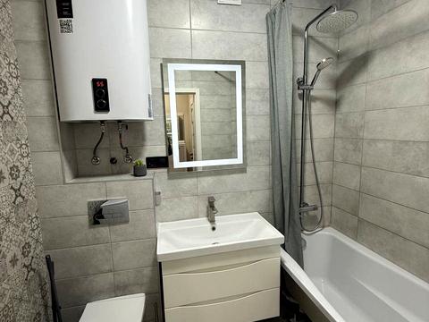 квартира за адресою Костанді вул., 203/1