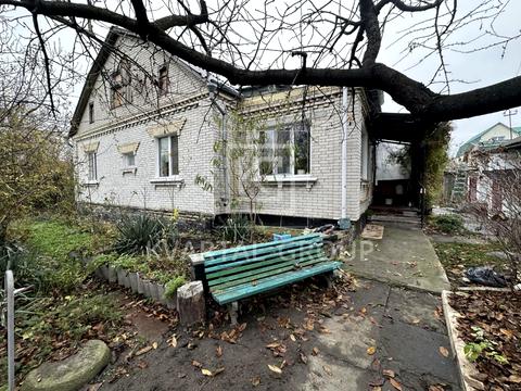 дом по адресу комарова, 2