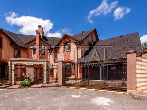 комерційна за адресою вул. Любимівська 14, 14