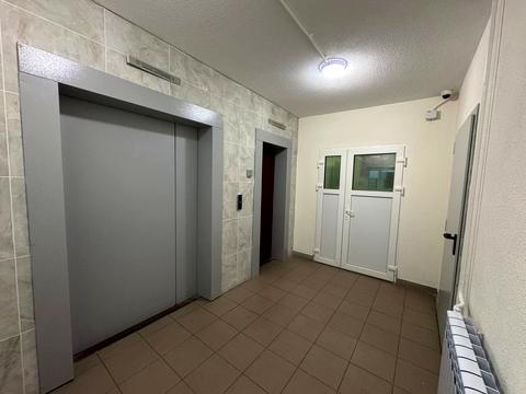 квартира за адресою Анни Ахматової вул., 14-Б