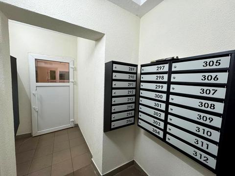 квартира за адресою Анни Ахматової вул., 14-Б