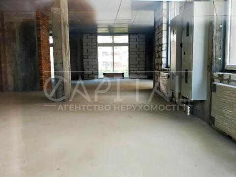 коммерческая по адресу вул. Олександра Олеся, 2А