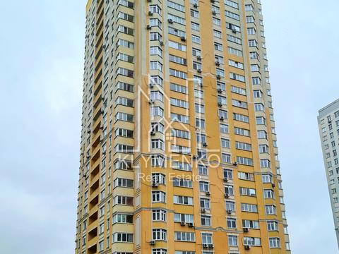 квартира за адресою Воскресенська вул., 12-Б