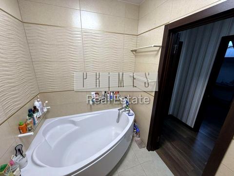 дом по адресу  ул.