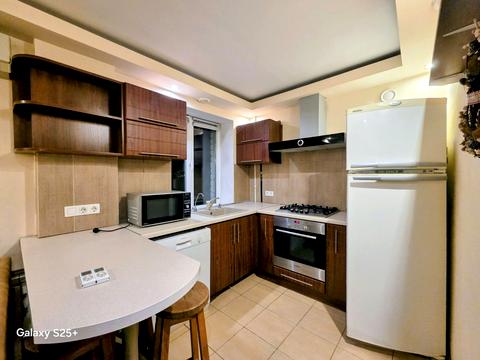 квартира за адресою Стадіонна вул., 21/4