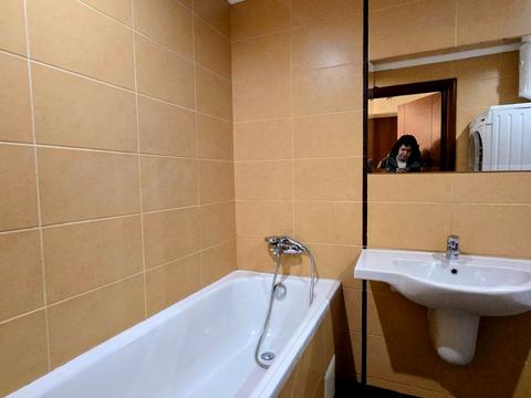 квартира за адресою Стадіонна вул., 21/4