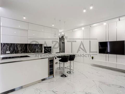 квартира за адресою Київ, Антоновича вул. (Горького), 74