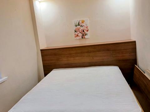 квартира за адресою Стадіонна вул., 21/4