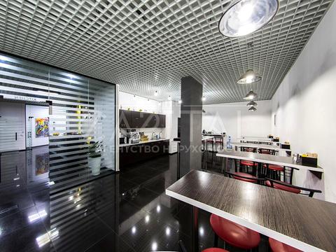 коммерческая по адресу вул. Кловський узвіз, 7