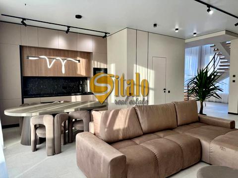 будинок за адресою Центральна вул.