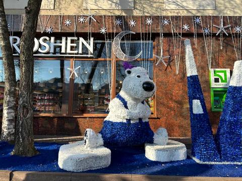 комерційна за адресою Галицька вул., 7