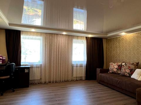 будинок за адресою Миру, 1