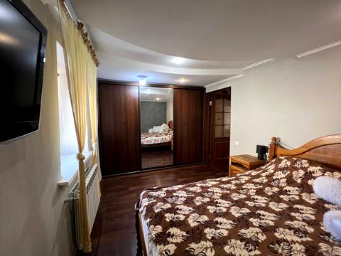 будинок за адресою Миру, 1