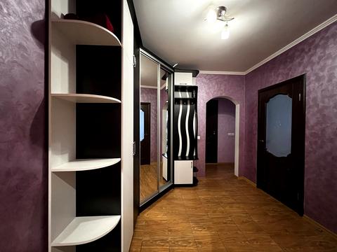 квартира за адресою Курсанта Єськова вул., 14-Б