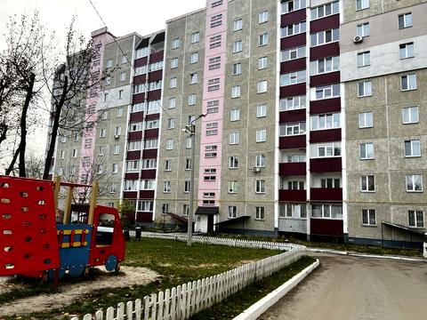 квартира за адресою Курсанта Єськова вул., 14-Б