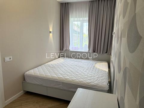 будинок за адресою вул. Гагаріна, 1