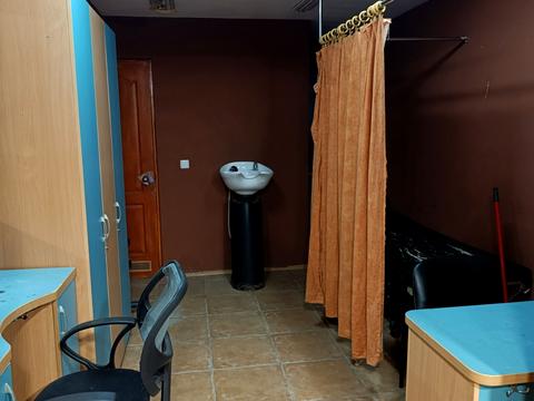 комерційна за адресою 23 Серпня вул., 36