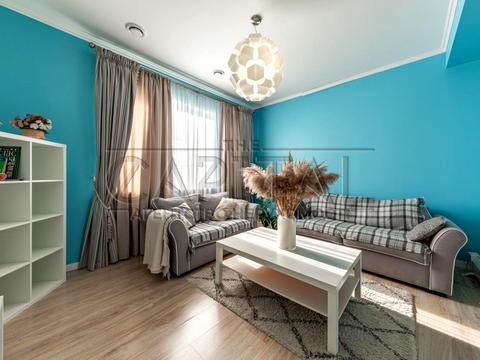 будинок за адресою Першотравнева вул.