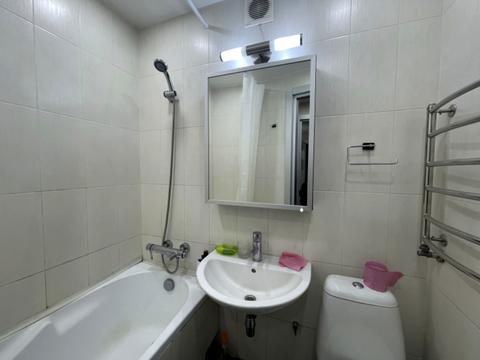 квартира за адресою Богдана Хмельницького просп. (Героїв Сталінграда), 3