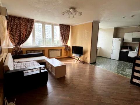 квартира за адресою Срібнокільська вул., 1