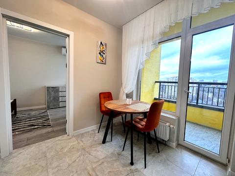 квартира за адресою Кадетський Гай вул., 10