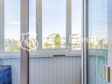 квартира за адресою Ореста Левицького вул. (Академіка Курчатова), 3