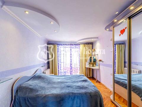 квартира за адресою Ореста Левицького вул. (Академіка Курчатова), 3