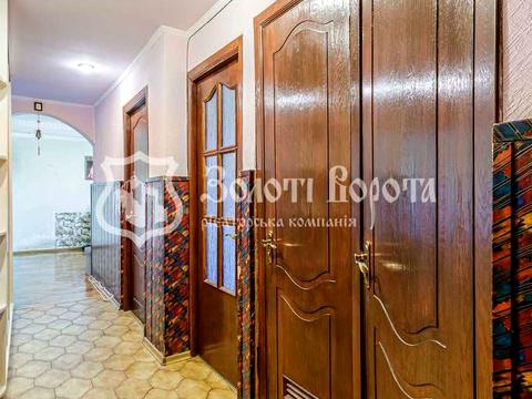 квартира за адресою Ореста Левицького вул. (Академіка Курчатова), 3