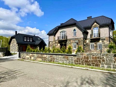 дом по адресу  ул.