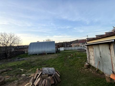 комерційна за адресою Миру, 1