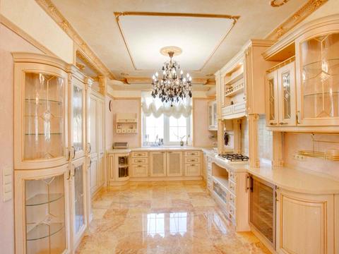 дом по адресу  ул.