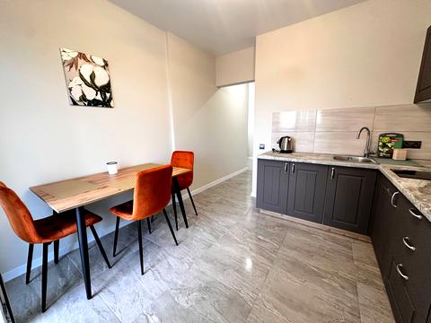 квартира за адресою Кадетський Гай вул., 10