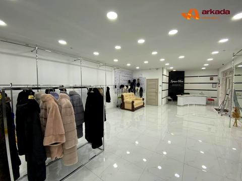 комерційна за адресою Костя Левицького вул., 19а