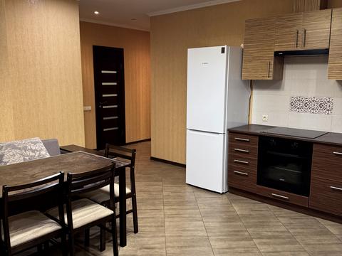 квартира за адресою Миколи Голего вул. (Лебедєва-Кумача), 7-В