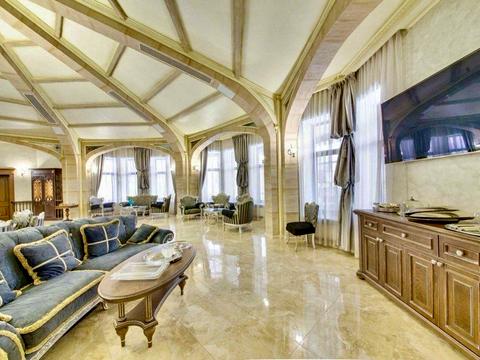 будинок за адресою Виноградна вул.