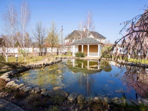 будинок за адресою Лобановського вул.