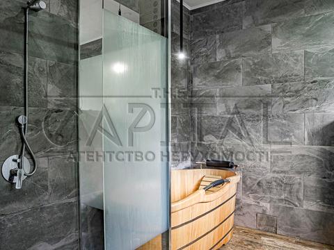 будинок за адресою Центральна, 1