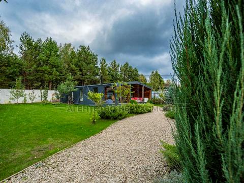 будинок за адресою Центральна, 1