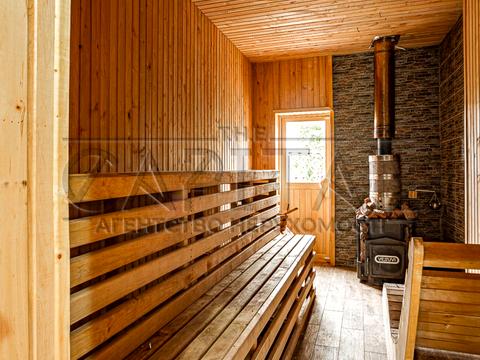 будинок за адресою Центральна, 1