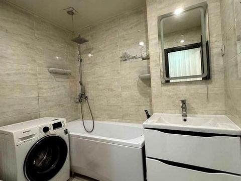 квартира по адресу Независимой Украины ул. (40 лет Советской Украины), 3