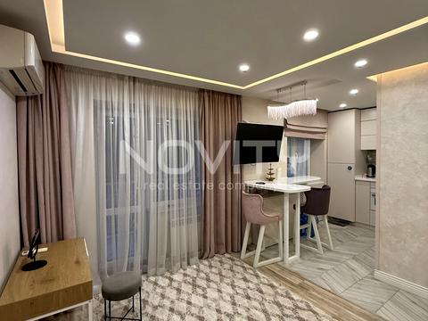 квартира за адресою Івана Луценка пров., 12