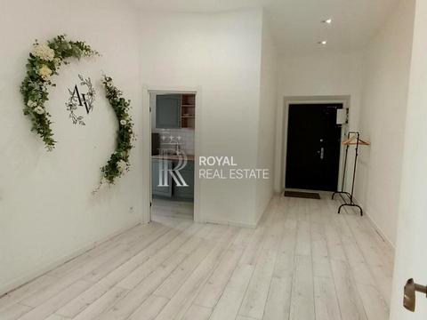 коммерческая по адресу Большая Васильковская ул. (Красноармейская), 23-В