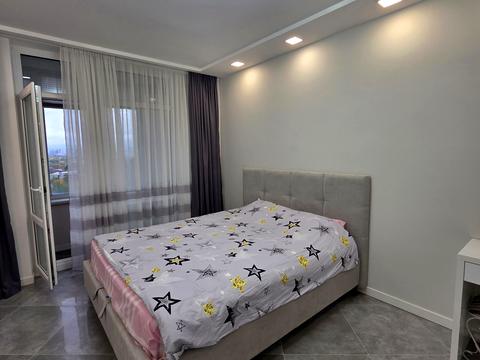 квартира за адресою Юнацька вул., 1