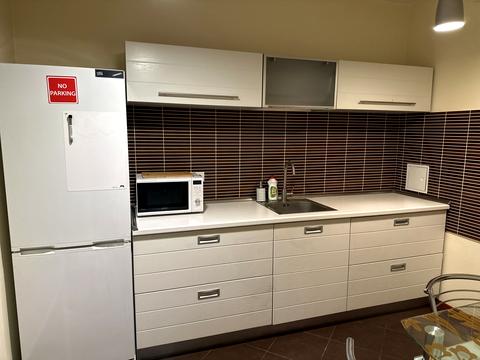 комерційна за адресою Раїси Окіпної вул., 4-А