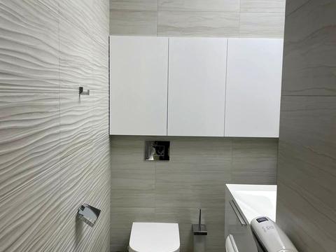 комерційна за адресою Лазаряна вул., 22