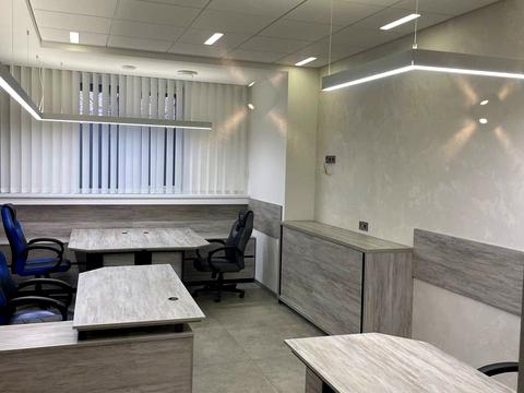 комерційна за адресою Лазаряна вул., 22