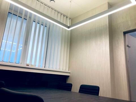 комерційна за адресою Лазаряна вул., 22