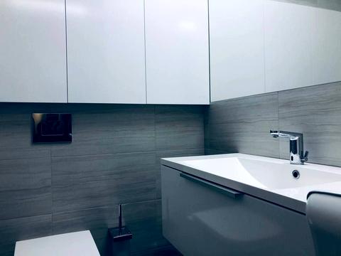 комерційна за адресою Лазаряна вул., 22